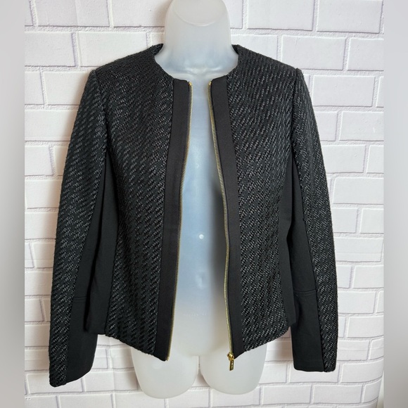 CALVIN KLEIN Black Blazer with Sleek Design and Tailored Fit/size 4 - Picture 2 of 8